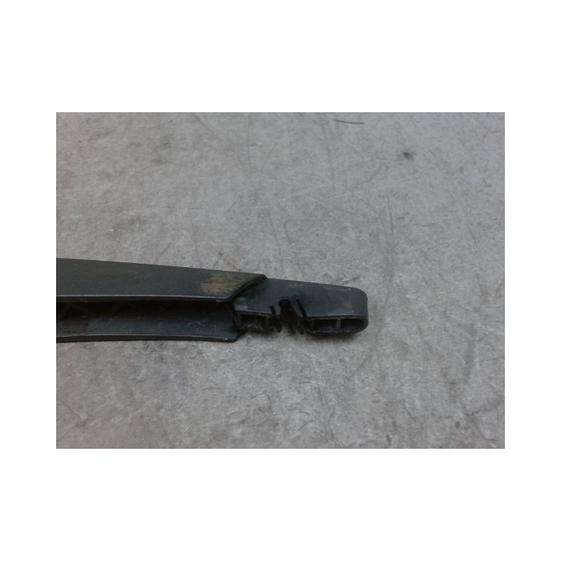 BRAS ESSUIE-GLACE ARRIERE DACIA DUSTER 2010-