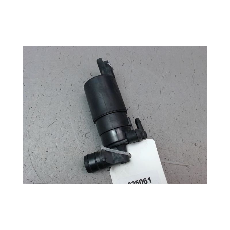 POMPE LAVE-GLACE AVANT TOYOTA AYGO I Phase 1 2005-2009