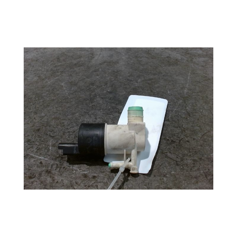 POMPE LAVE-GLACE AVANT CITROEN C-ELYSEE