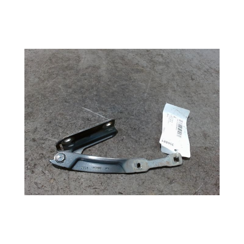 COMPAS GAUCHE CAPOT DACIA SANDERO