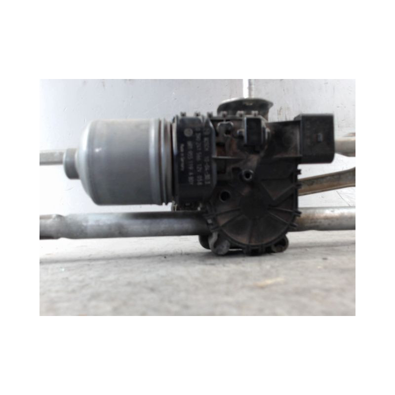 MECANISME ESSUIE-GLACE AVANT VOLKSWAGEN POLO 2009-