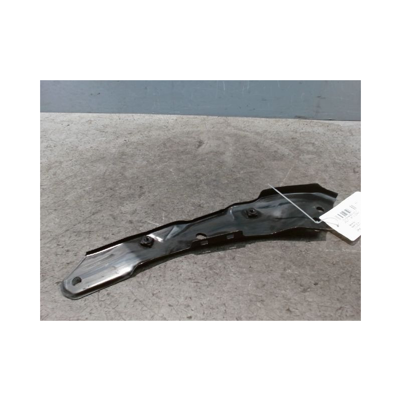 TOLE PORTE PHARE DROIT VOLKSWAGEN GOLF VI 2008-