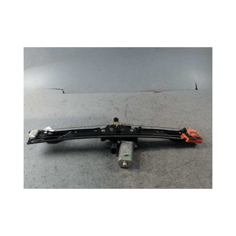MECANISME+MOTEUR LEVE-GLACE AVANT DROIT FIAT PUNTO 2003-