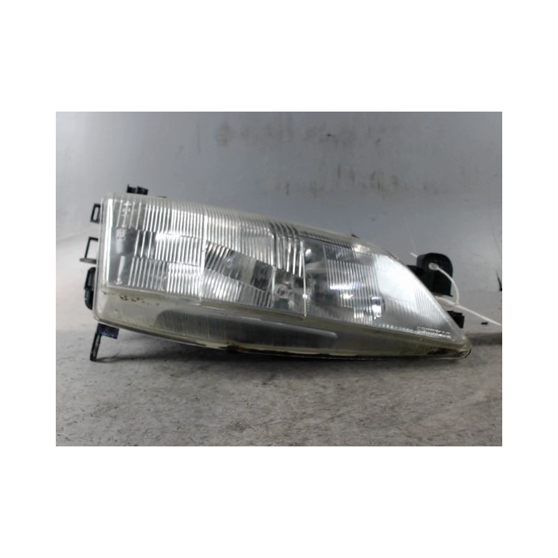 PHARE DROIT OPEL VECTRA 95-99