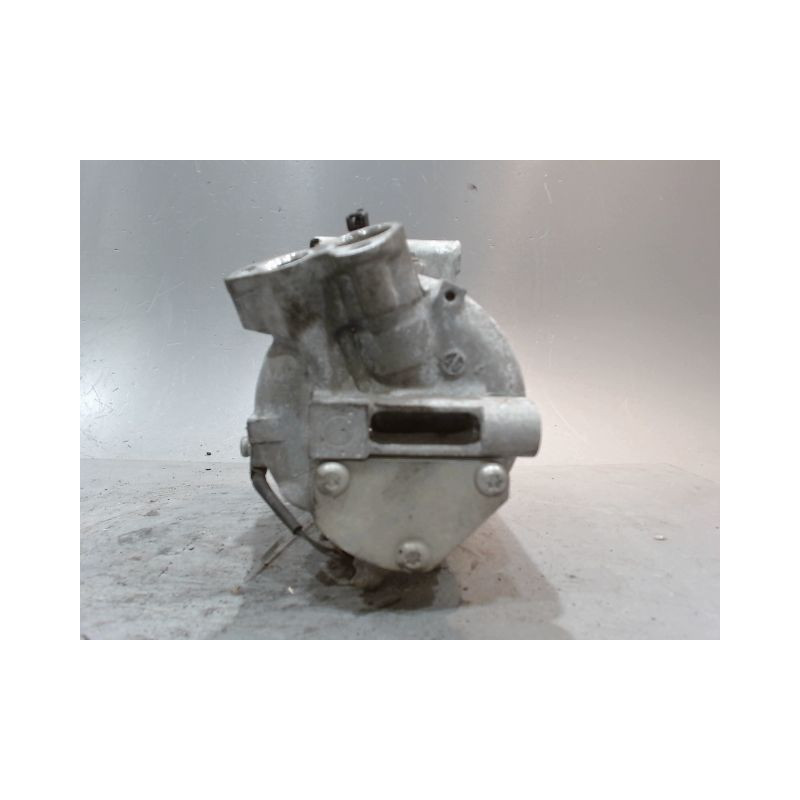 COMPRESSEUR AIR CONDITIONNE RENAULT CLIO