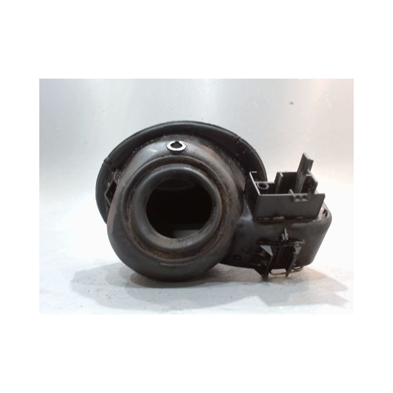 VOLET DE TRAPPE CARBURANT FORD FOCUS
