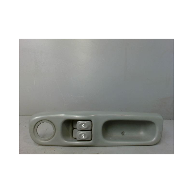 COMMANDE LEVE-GLACE PORTE AVG RENAULT TWINGO