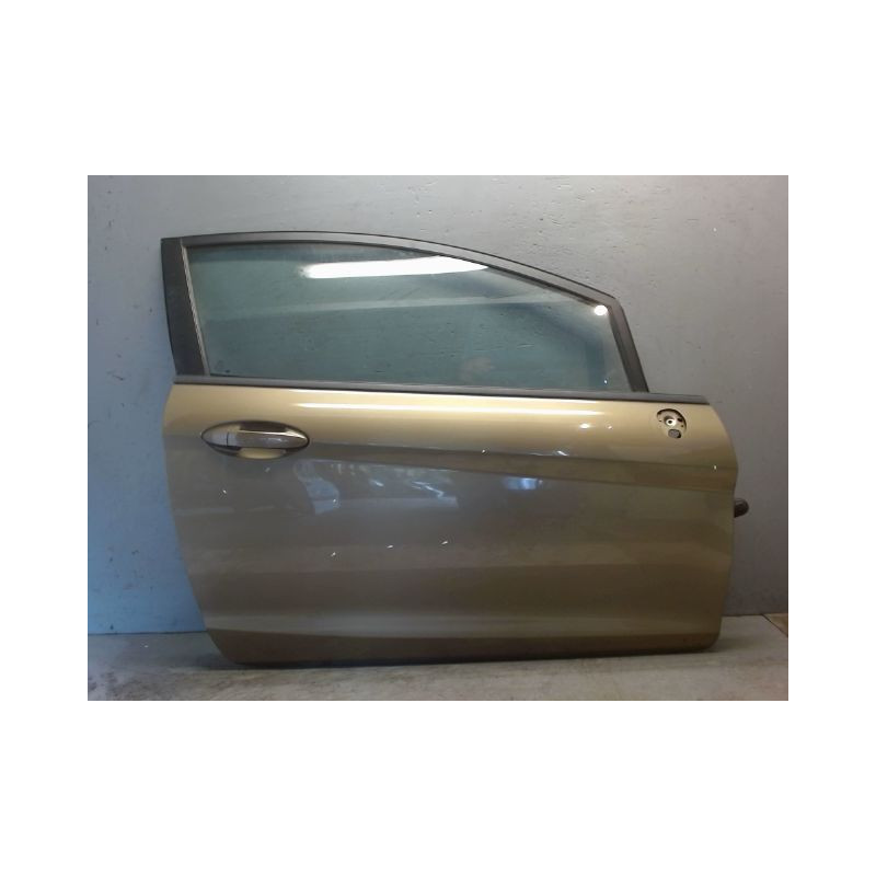 PORTE AVANT DROIT FORD FIESTA