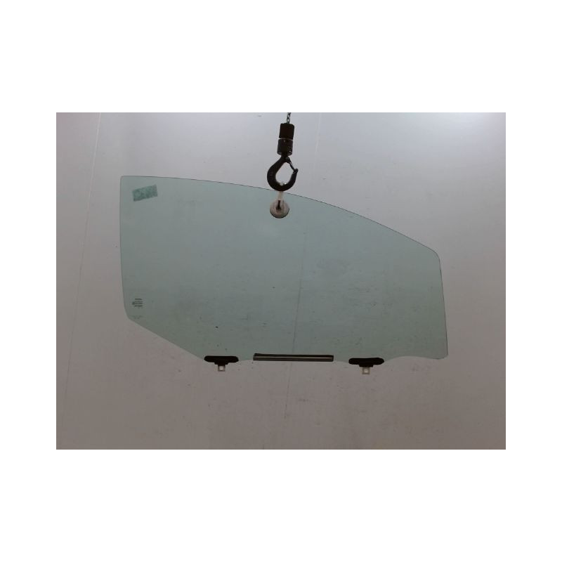 GLACE PORTE AVD TOYOTA YARIS II Phase 1 2005-2009