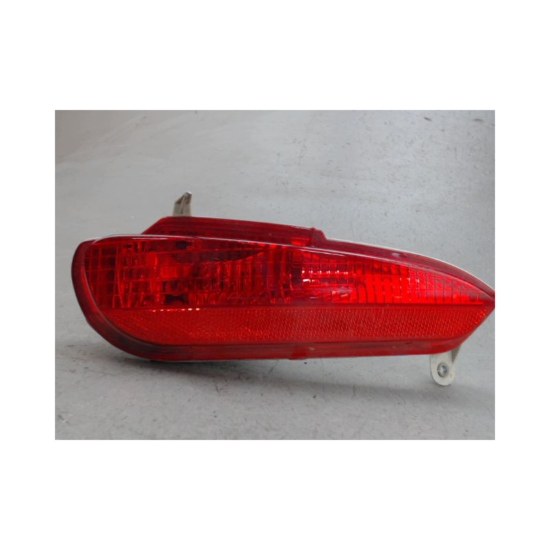 FEU DE PARE-CHOC ARRIERE GAUCHE FIAT PUNTO EVO III 09-13