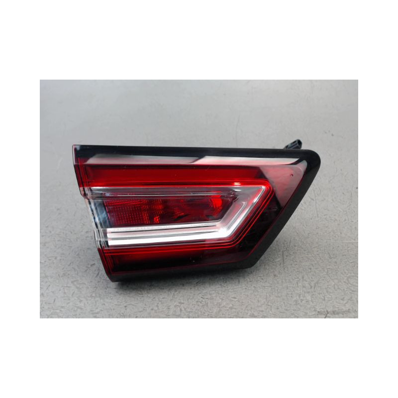 FEU ARRIERE INTERIEUR GAUCHE RENAULT CLIO