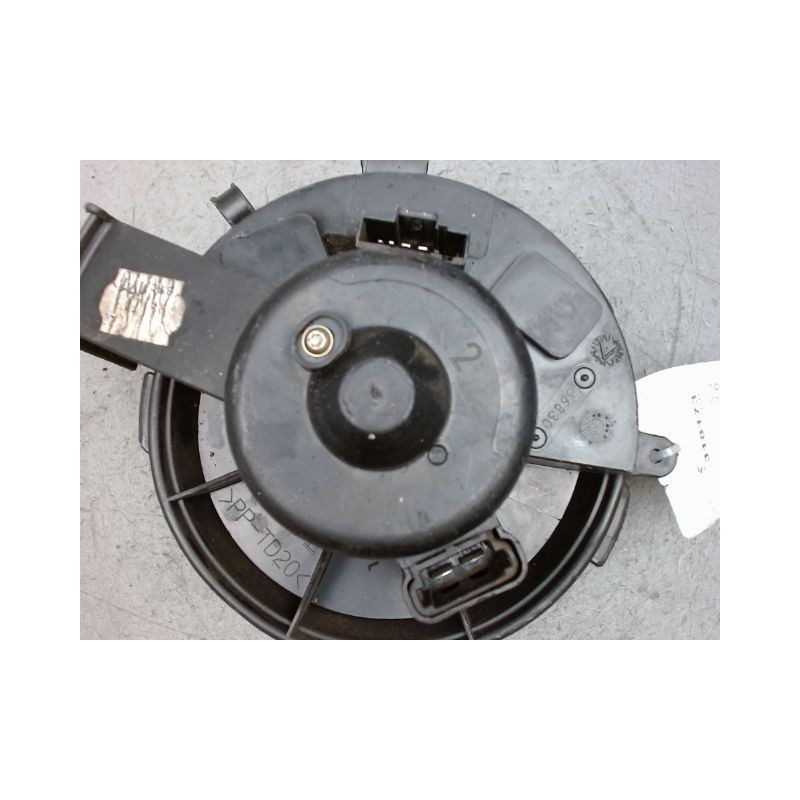 MOTEUR VENTILATEUR CHAUFFAGE PEUGEOT 206 5P