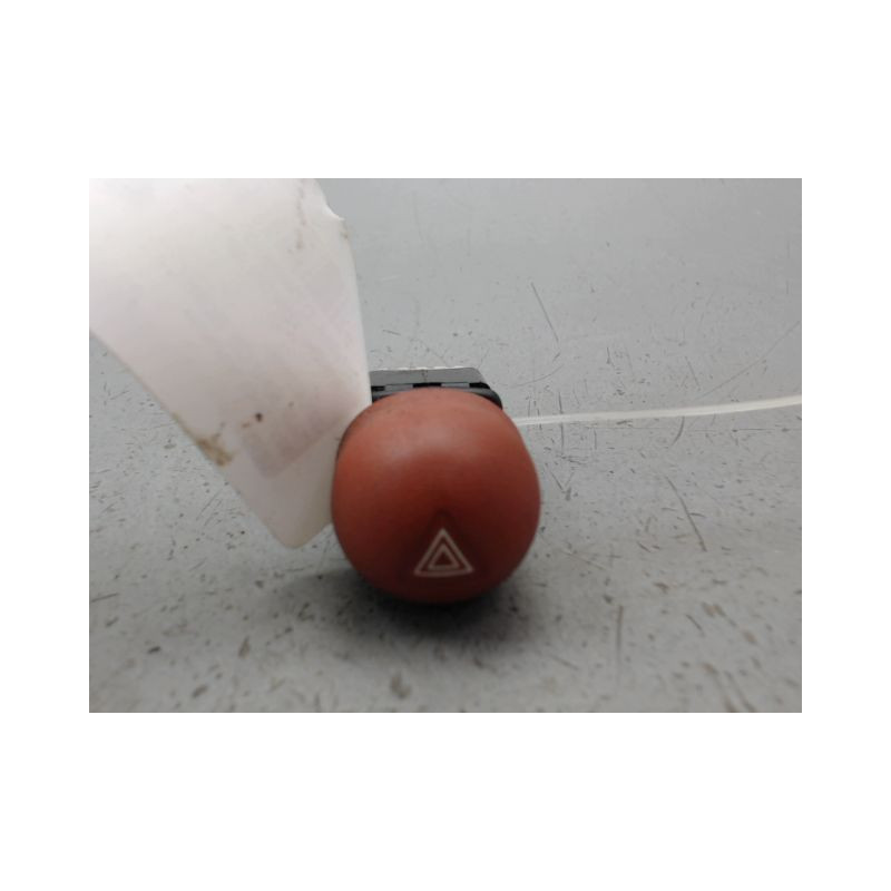 BOUTON DE WARNING RENAULT TWINGO I Phase 3 2000-2007