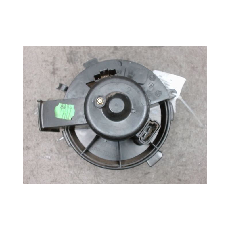 MOTEUR VENTILATEUR CHAUFFAGE CITROEN XSARA PICASSO