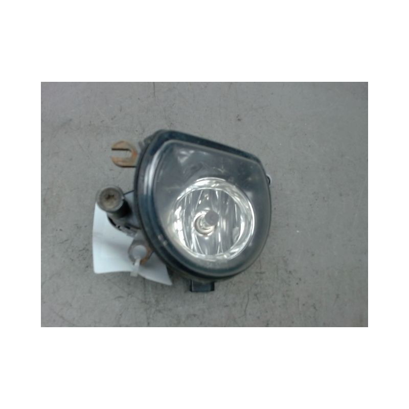 PHARE ANTIBROUILLARD AVANT GAUCHE AUDI A3 SPORTBACK