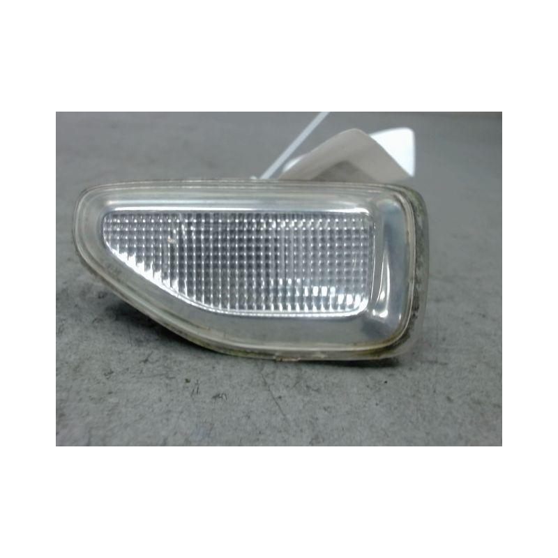 REPETITEUR AILE GAUCHE DACIA SANDERO