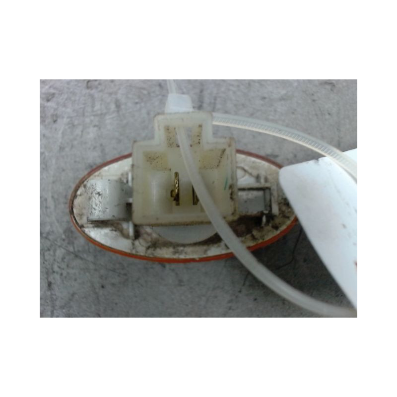 REPETITEUR AILE DROIT NISSAN PIXO