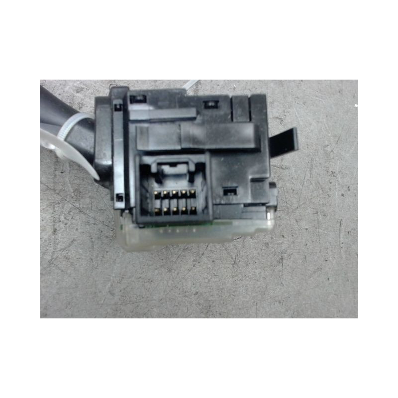 COMMANDE CLIGNOTANT MITSUBISHI COLT