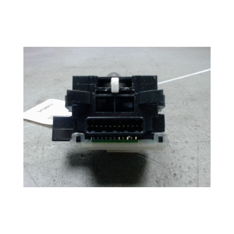 COMMANDE CLIGNOTANT MITSUBISHI COLT