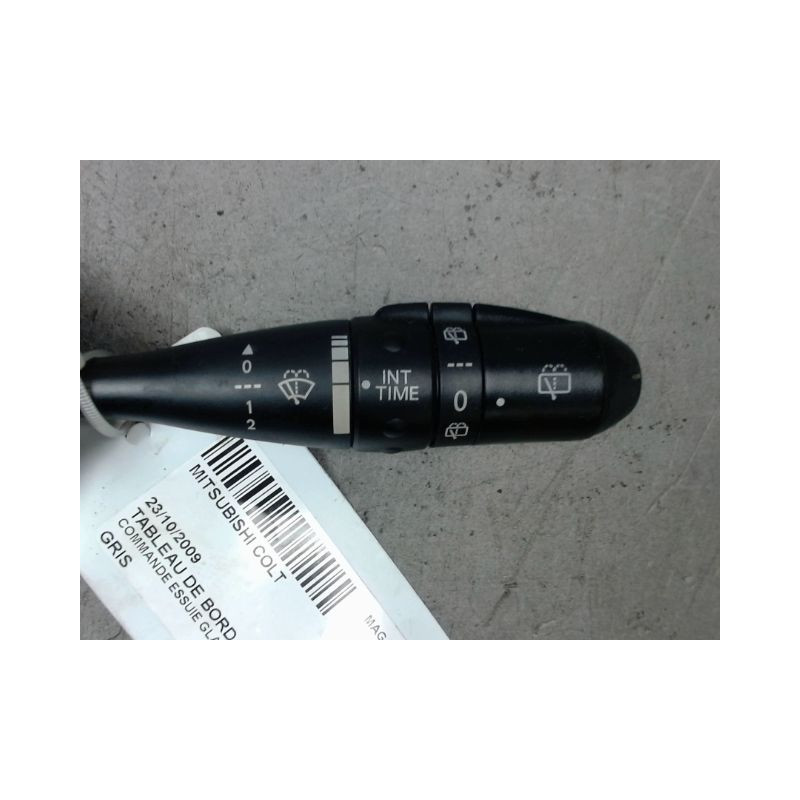 COMMANDE ESSUIE GLACE MITSUBISHI COLT