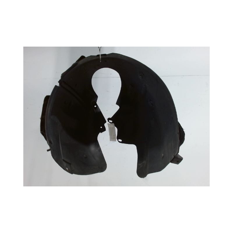 PARE-BOUE AVANT GAUCHE FORD FOCUS 98-04