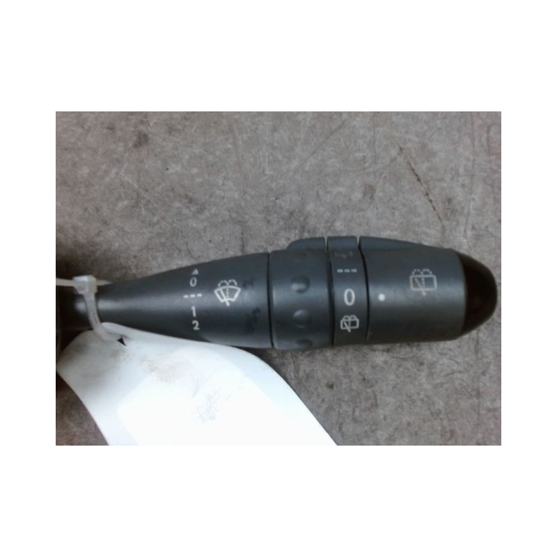 COMMANDE ESSUIE GLACE SMART FORFOUR -04/2004