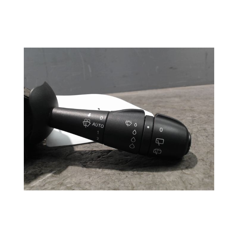 COMMANDE ESSUIE GLACE RENAULT CLIO