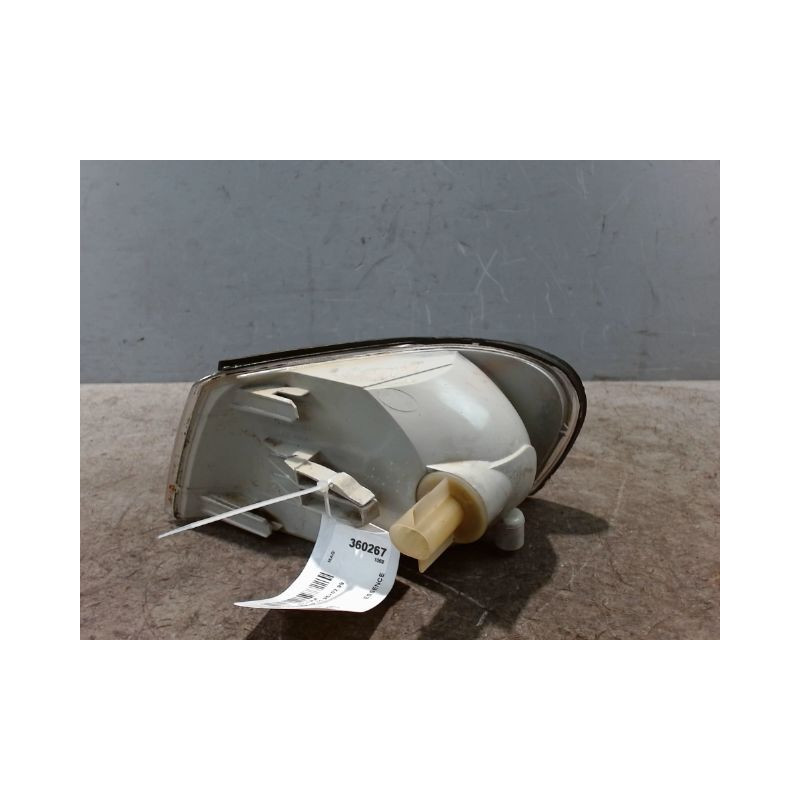 CLIGNOTANT DROIT OPEL VECTRA 95-99