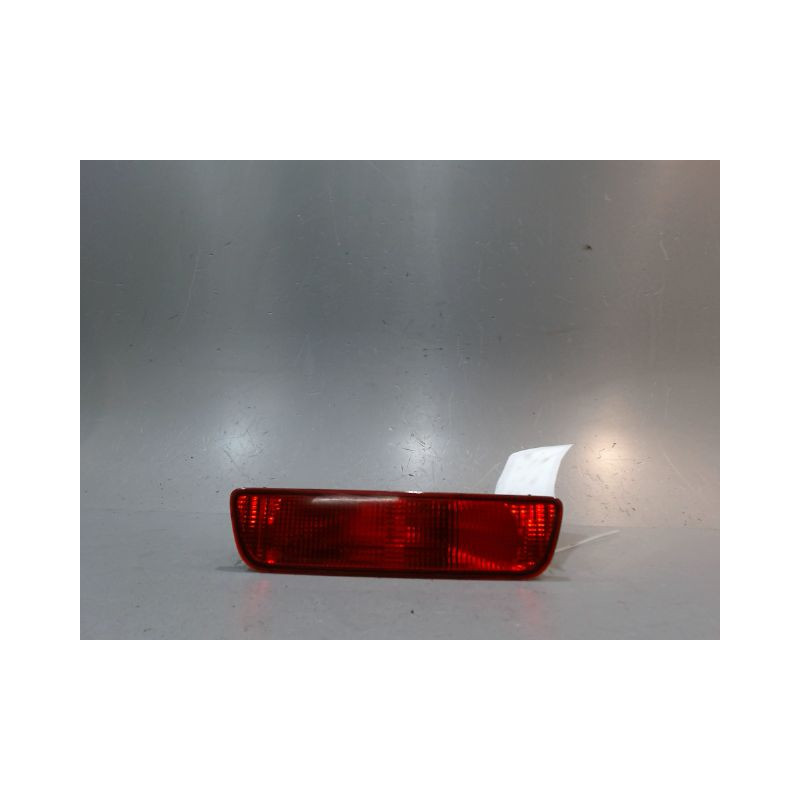 FEU BROUILLARD CENTRAL ARRIERE NISSAN MICRA