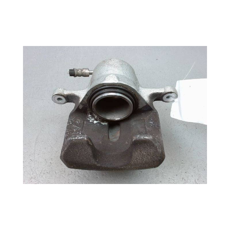 ETRIER DE FREIN AVANT GAUCHE HYUNDAI I20