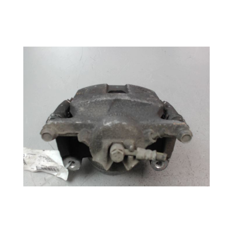 ETRIER DE FREIN AVANT DROIT RENAULT SCENIC