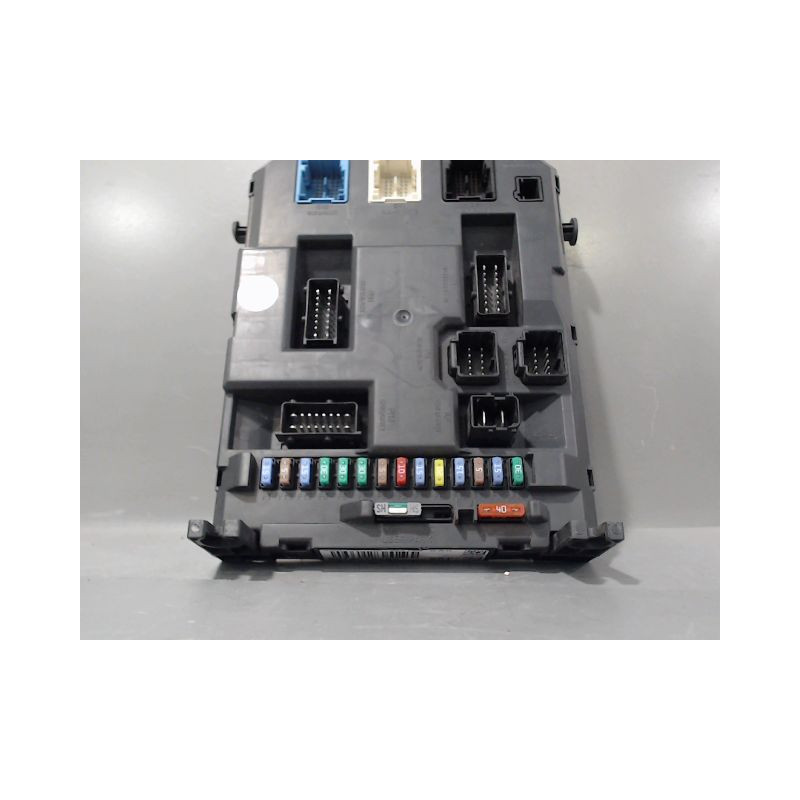 BOITIER GESTION HABITACLE PEUGEOT 207