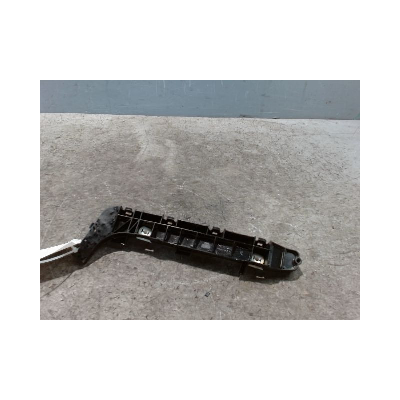 SUPPORT PARE-CHOC ARD HONDA CIVIC 2004-