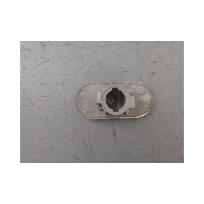 REPETITEUR AILE GAUCHE RENAULT TWINGO