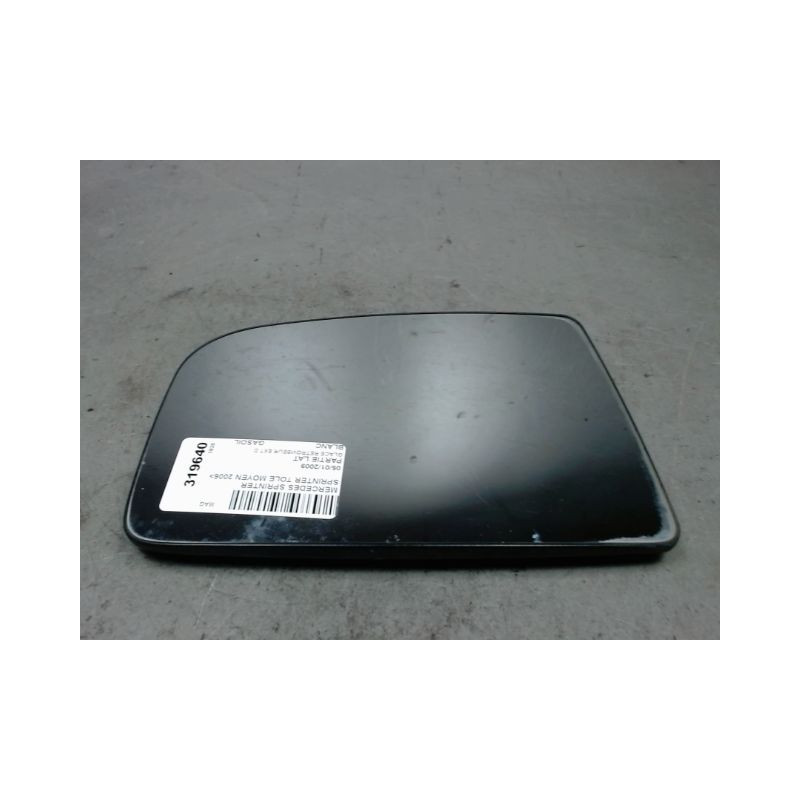 GLACE RETROVISEUR EXT D MERCEDES SPRINTER TOLE MOYEN 2006-