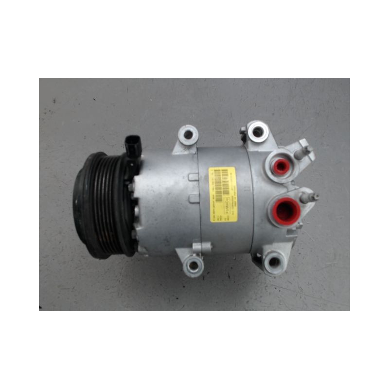 COMPRESSEUR AIR CONDITIONNE FORD FIESTA