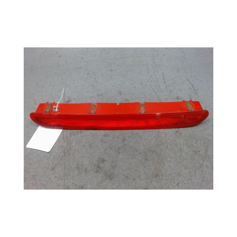 FEUX STOP SUPPLEMENTAIRE VOLKSWAGEN GOLF V PLUS 2005-