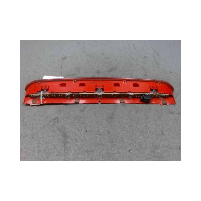 FEUX STOP SUPPLEMENTAIRE VOLKSWAGEN GOLF V PLUS 2005-