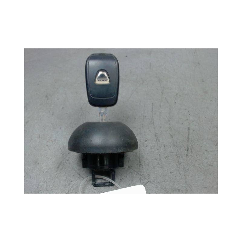 BOUCHON RESERVOIR A CARBURANT DACIA SANDERO