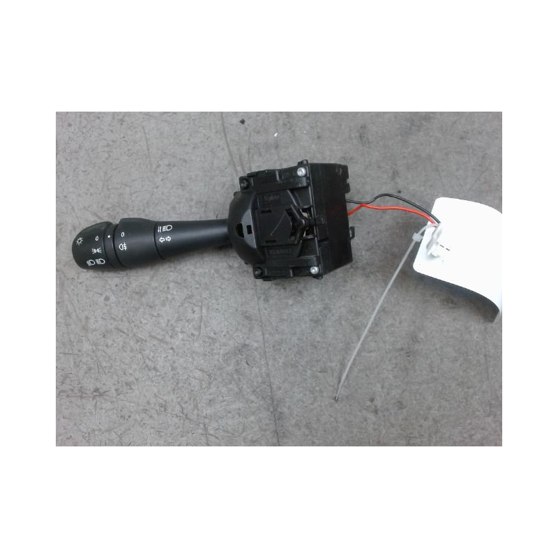 COMMANDE CLIGNOTANT DACIA SANDERO