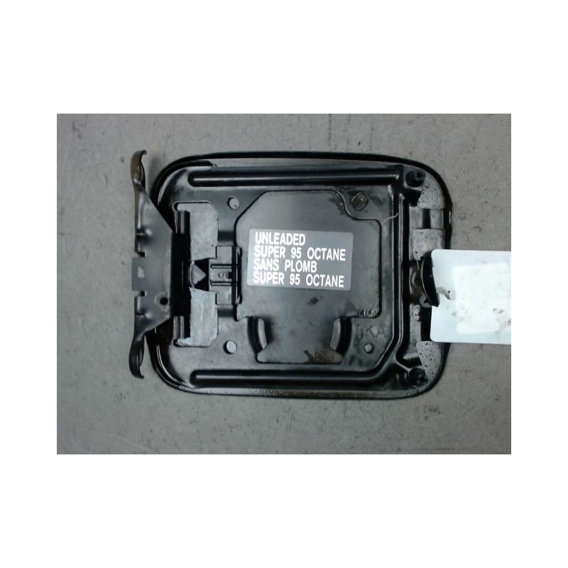 VOLET DE TRAPPE CARBURANT NISSAN JUKE