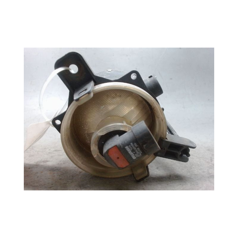PHARE ANTIBROUILLARD AVANT DROIT OPEL ZAFIRA 2005-