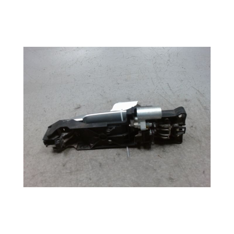 POIGNEE EXTERIEURE PORTE AVANT DROIT NISSAN MICRA 2005-2007