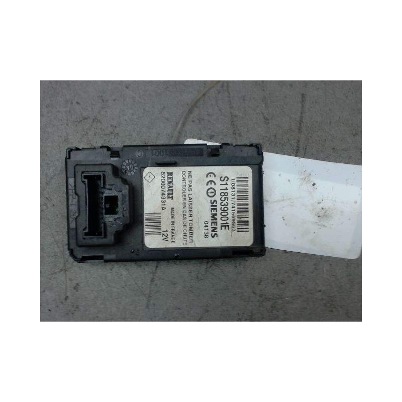 LECTEUR DE CARTE RENAULT MEGANE