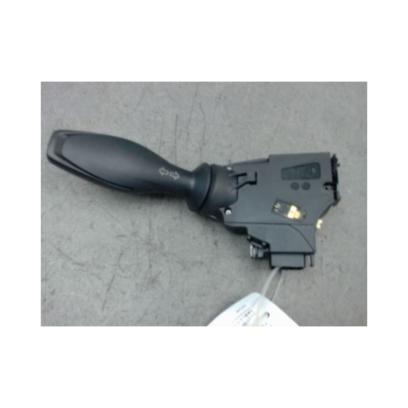 COMMANDE CLIGNOTANT FORD FIESTA