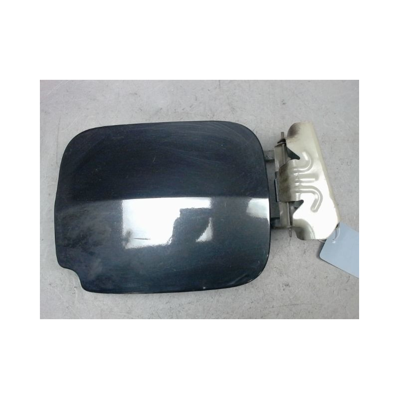 VOLET DE TRAPPE CARBURANT DACIA DUSTER 2010-