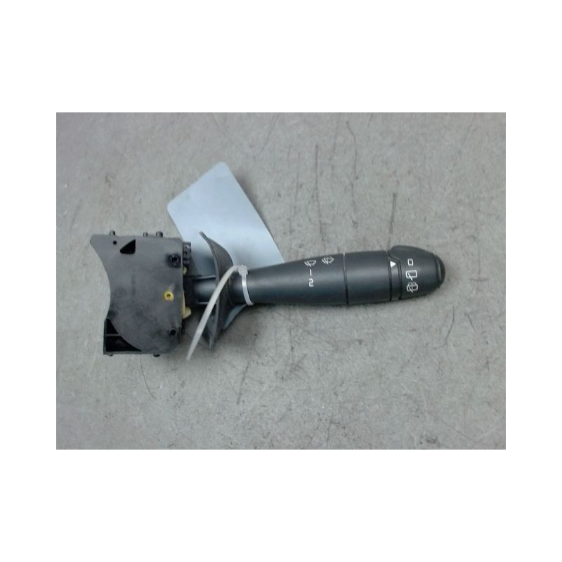 COMMANDE ESSUIE GLACE DACIA DUSTER 2010-