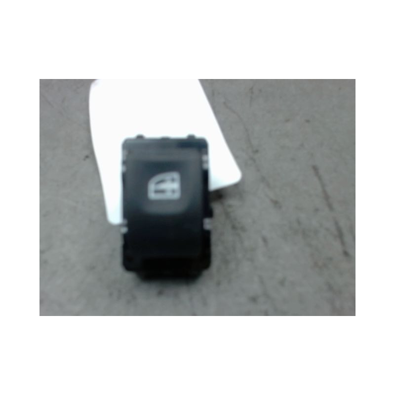COMMANDE LEVE-GLACE PORTE ARD RENAULT LAGUNA