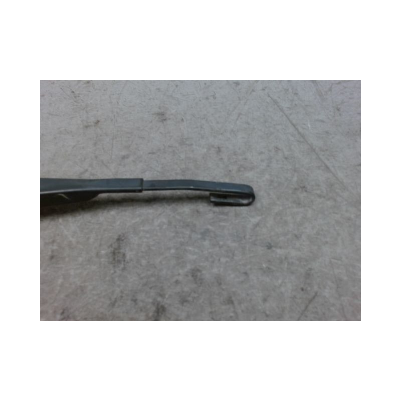 BRAS ESSUIE-GLACE ARRIERE VOLKSWAGEN POLO 99-2001