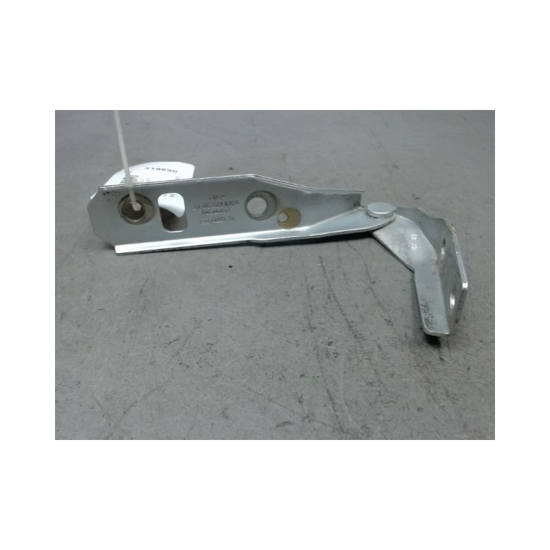 COMPAS DROIT CAPOT VOLKSWAGEN POLO 99-2001